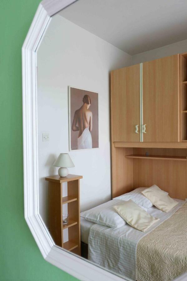 Apartment Ponos Krk Town Esterno foto