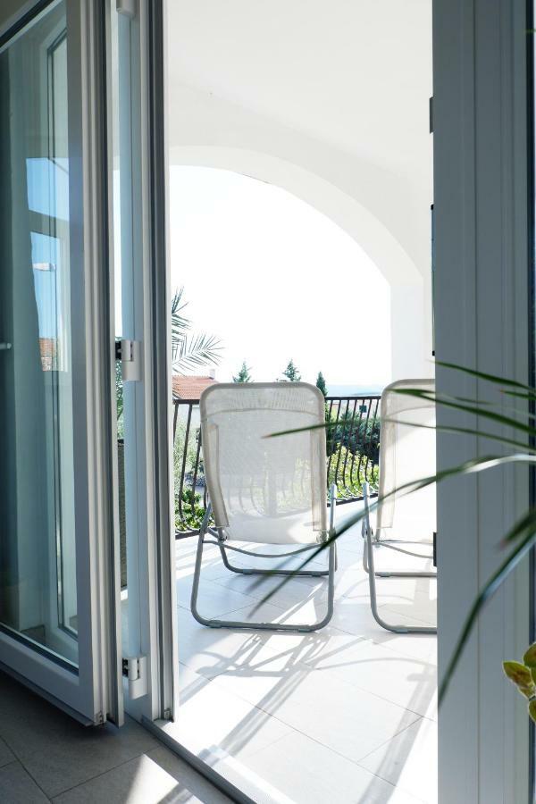 Apartment Ponos Krk Town Esterno foto